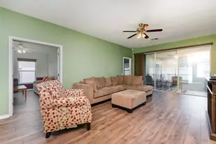 13246 Highland Chase Pl, Fort Myers, FL 33913 - Photo 4