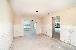 10427 Spoonbill Rd W, Bradenton, FL 34209 - Photo 6