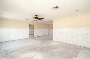 10427 Spoonbill Rd W, Bradenton, FL 34209 - Photo 16