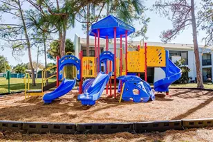 13300 Walsingham Rd, Largo, FL 33774 - Photo 12