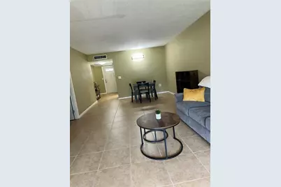 7351 W Country Club Drive N #103, Sarasota, FL 34243 - Photo 10