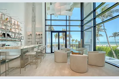 8250 Sanderling Road, Sarasota, FL 34242 - Photo 16