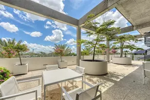 8250 Sanderling Rd, Sarasota, FL 34242 - Photo 44