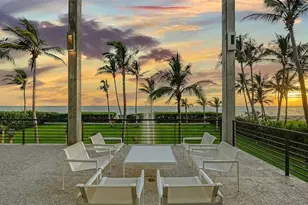 8250 Sanderling Rd, Sarasota, FL 34242 - Photo 46