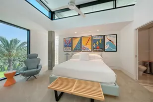 8250 Sanderling Rd, Sarasota, FL 34242 - Photo 42