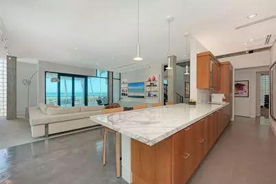 8250 Sanderling Road, Sarasota, FL 34242 - Photo 26