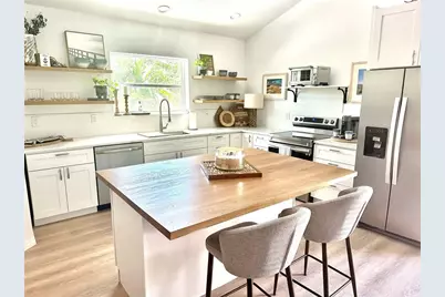 7233 Midnight Pass Road, Sarasota, FL 34242 - Photo 22