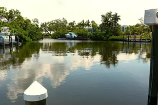 7233 Midnight Pass Rd, Sarasota, FL 34242 - Photo 4