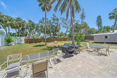 4859 Commonwealth Drive, Sarasota, FL 34242 - Photo 40