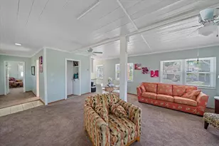 4859 Commonwealth Dr, Sarasota, FL 34242 - Photo 28