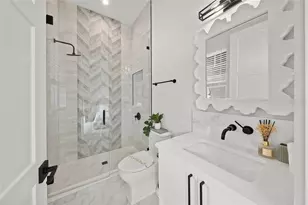 6532 Peacock Rd, Sarasota, FL 34242 - Photo 32