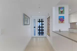 1055 Gulf of Mexico Dr, Longboat Key, FL 34228 - Photo 12