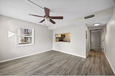 7169 E Bank Drive #101, Tampa, FL 33617 - Photo 2