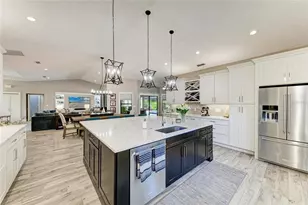 8416 Palm Lakes Ct, Sarasota, FL 34243 - Photo 26