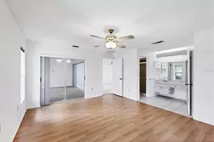 3909 Center Gate Cir, Sarasota, FL 34233 - Photo 22