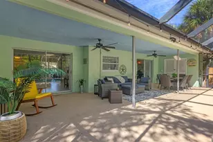 735 Birdsong Ln, Sarasota, FL 34242 - Photo 32