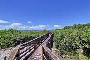 511 Seaview Dr, Tarpon Springs, FL 34689 - Photo 62