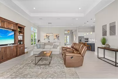 8241 Pavia Way, Lakewood Ranch, FL 34202 - Photo 14