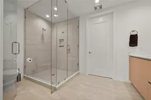 301 Quay Commons, Sarasota, FL 34236 - Photo 38