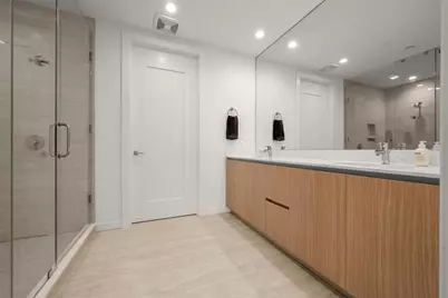 301 Quay Commons #1008, Sarasota, FL 34236 - Photo 34