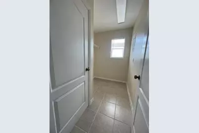 2827 Suncoast Lakes Boulevard, Punta Gorda, FL 33980 - Photo 18