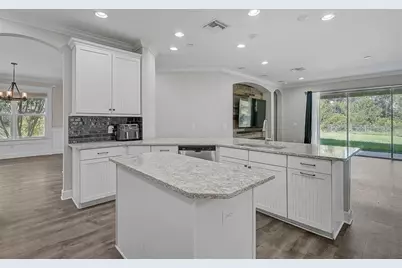 6109 Anise Drive, Sarasota, FL 34238 - Photo 8