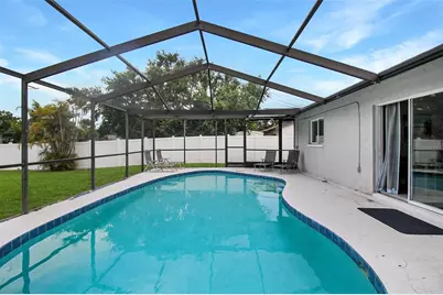 7036 13th Street E, Sarasota, FL 34243 - Photo 34