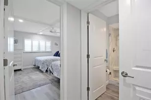 5780 Midnight Pass Rd, Sarasota, FL 34242 - Photo 10