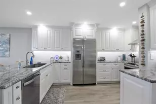 5780 Midnight Pass Rd, Sarasota, FL 34242 - Photo 18