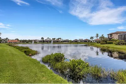 5718 Title Row Drive, Bradenton, FL 34210 - Photo 4