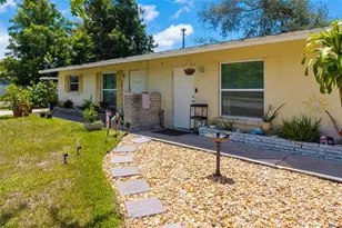 528 Briarwood Rd, Venice, FL 34293 - Photo 18