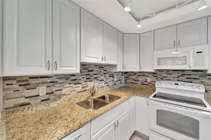 5855 Midnight Pass Rd, Sarasota, FL 34242 - Photo 18