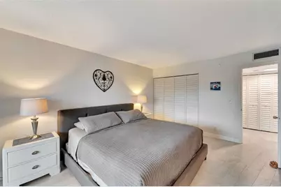 5855 Midnight Pass Road #314, Sarasota, FL 34242 - Photo 24