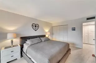 5855 Midnight Pass Rd, Sarasota, FL 34242 - Photo 24