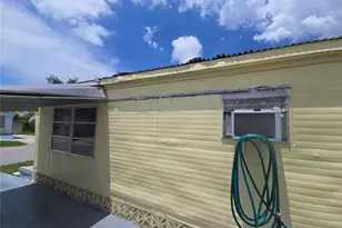 707 49th Ave Dr W, Bradenton, FL 34207 - Photo 28