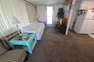 707 49th Ave Dr W, Bradenton, FL 34207 - Photo 4