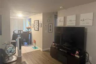 544 Briarwood Rd, Venice, FL 34293 - Photo 16