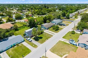 544 Briarwood Rd, Venice, FL 34293 - Photo 42