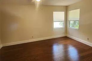 565 Golden Gate Point, Sarasota, FL 34236 - Photo 10