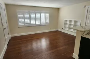 565 Golden Gate Point, Sarasota, FL 34236 - Photo 6