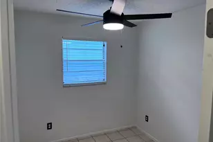 1120 36th St W, Bradenton, FL 34205 - Photo 6