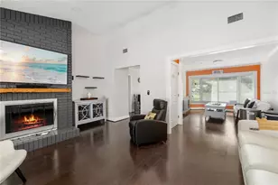 4007 Hudson Ln, Tampa, FL 33618 - Photo 36