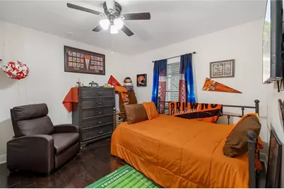 4007 Hudson Lane, Tampa, FL 33618 - Photo 18