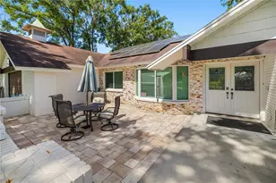 4007 Hudson Ln, Tampa, FL 33618 - Photo 2