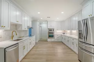 3639 Beneva Oaks Blvd, Sarasota, FL 34238 - Photo 12