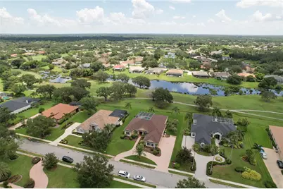 9996 Cherry Hills Avenue Circle, Bradenton, FL 34202 - Photo 58