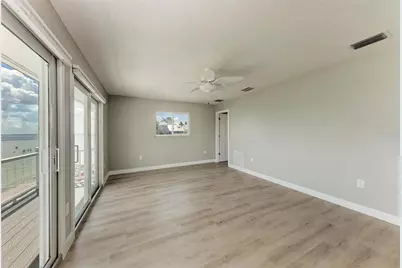 893 N Shore Drive, Anna Maria, FL 34216 - Photo 38