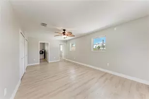 893 N Shore Dr, Anna Maria, FL 34216 - Photo 32