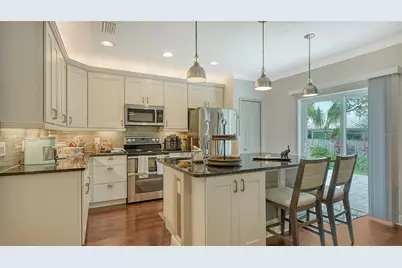 86 Arbor Oaks Drive, Sarasota, FL 34232 - Photo 16