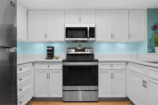 1007 Gulf Dr N, Bradenton Beach, FL 34217 - Photo 6